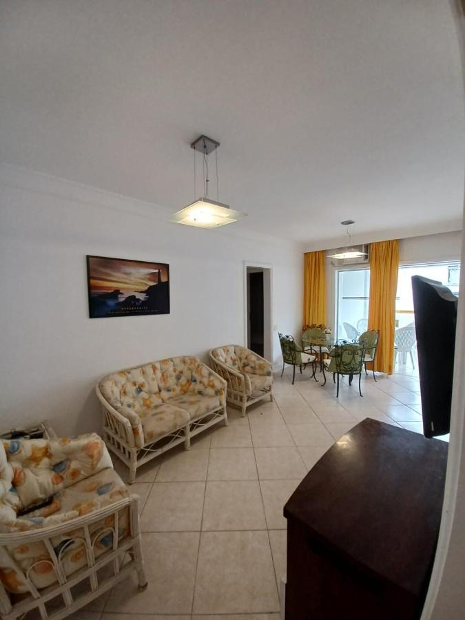 Apto 2 Dorms Nas Pitangueiras Pertinho Da Praia Guaruja Luaran gambar
